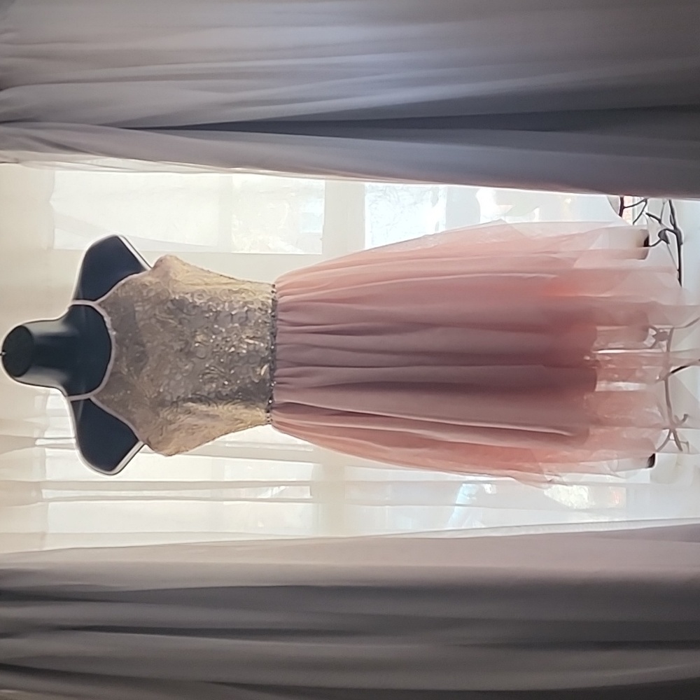 [Item 168] Formal Dress girl size 16
